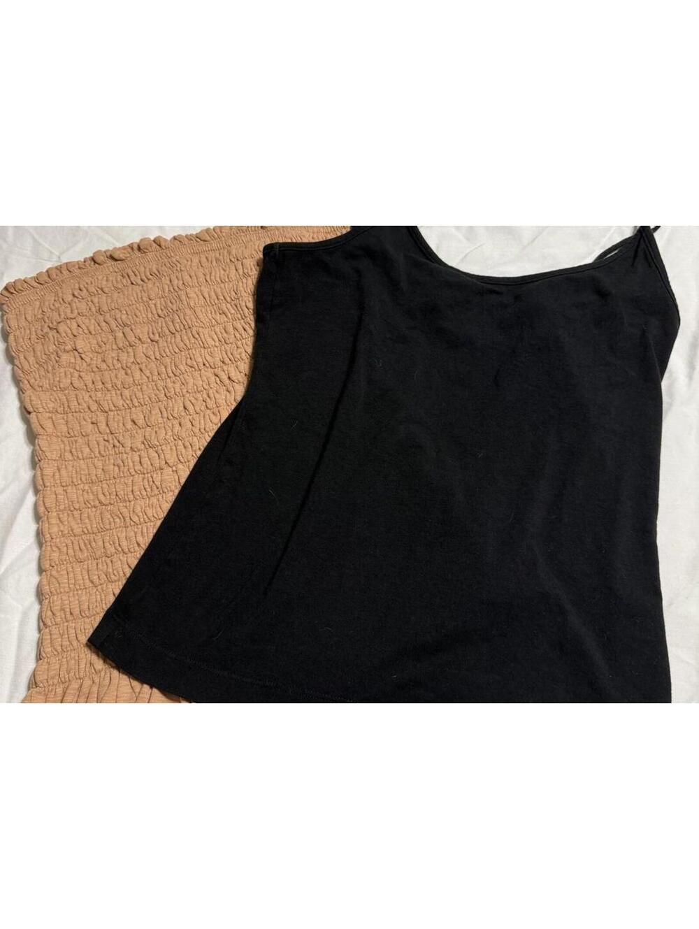 2 for 1 Banana Rep tank and free-est tube top XS
